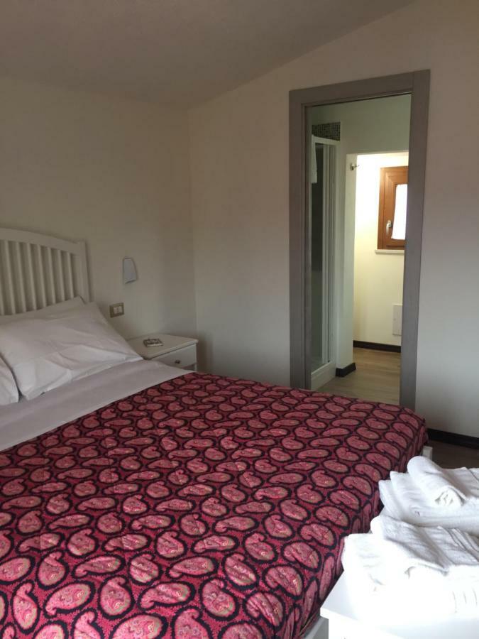 Bomarosa B&B Bosa Eksteriør billede